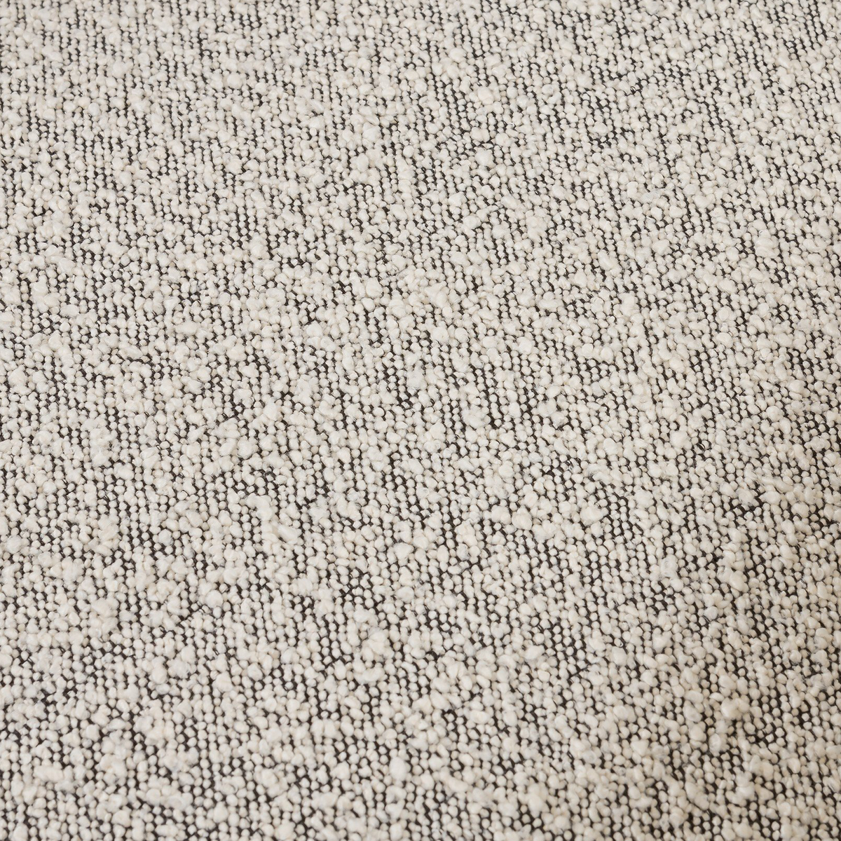 Magnolia Swivel Chair