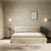 Slipcover bed in Brussels Natural fabric with contemporary design and soft lines.