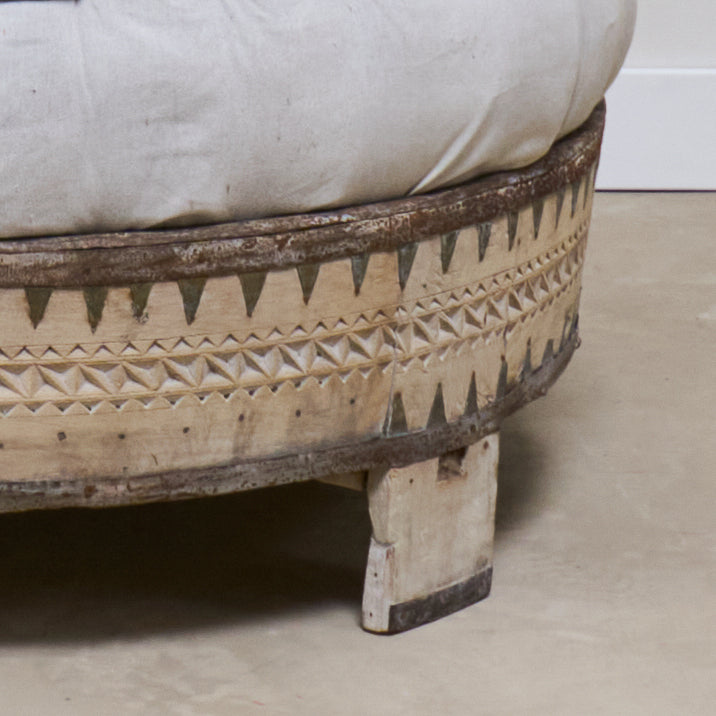 Indy Vintage Chakki Ottoman (T028)