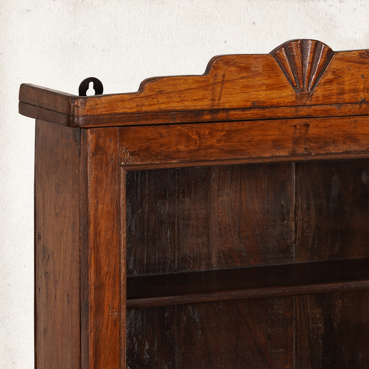 Vintage Wall Showcase No. 7769