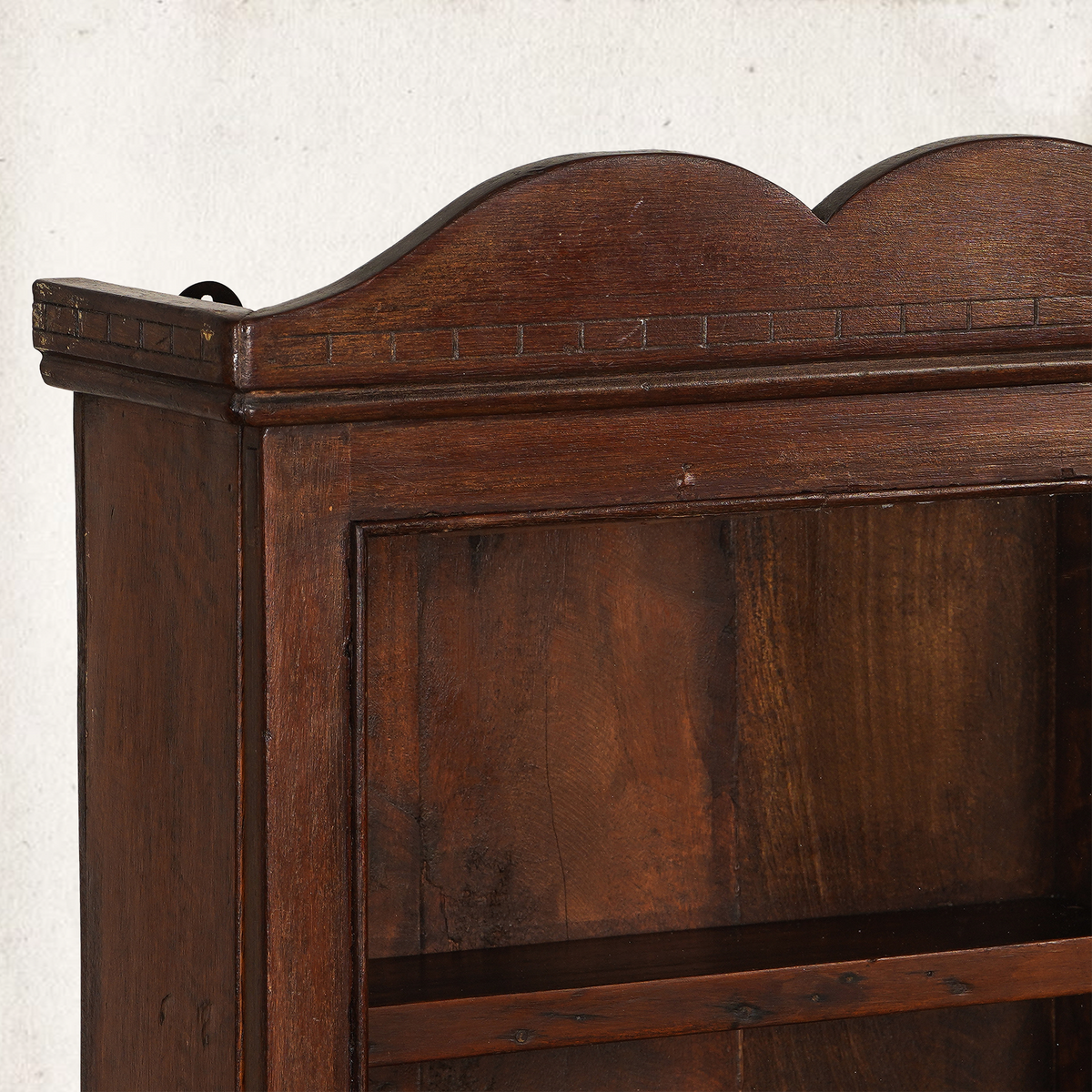 Vintage Wall Showcase No. 7793